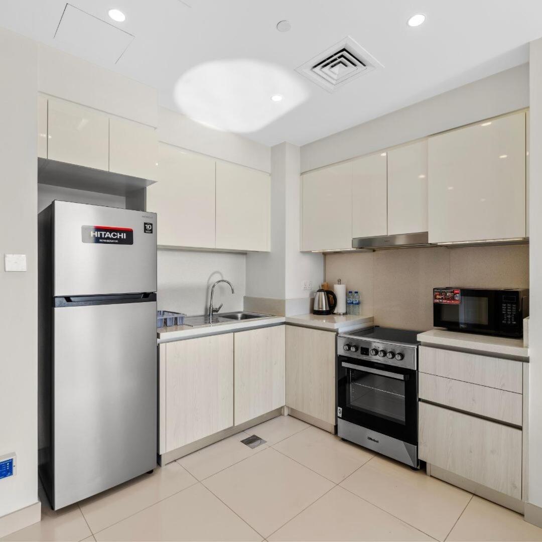 Park Point C-1 Bedroom For Monthly Stay-1004 Apartment *